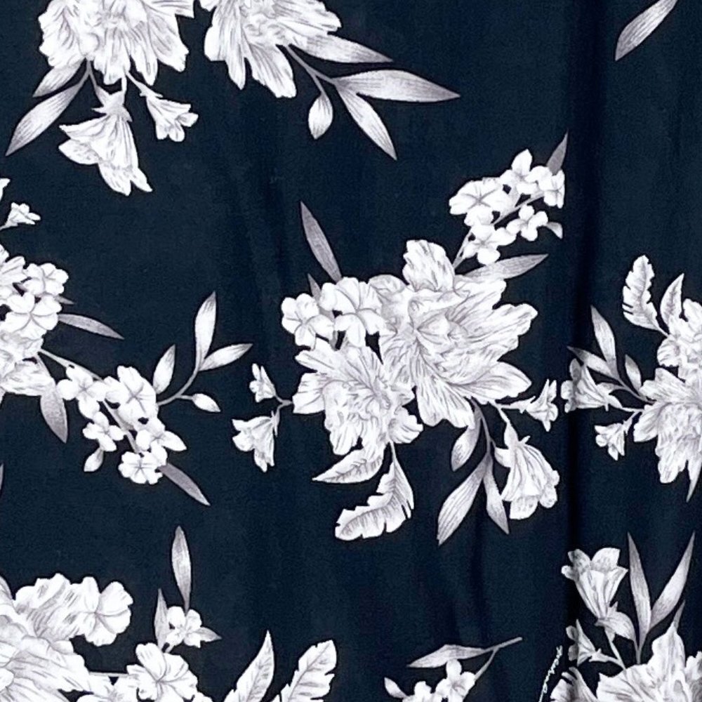 2/$14 Spiritual Gangster Floral Kimono - Picture 5 of 5
